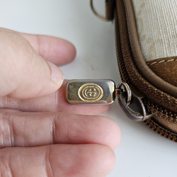 Gucci sling bag - Picture 8 of 14